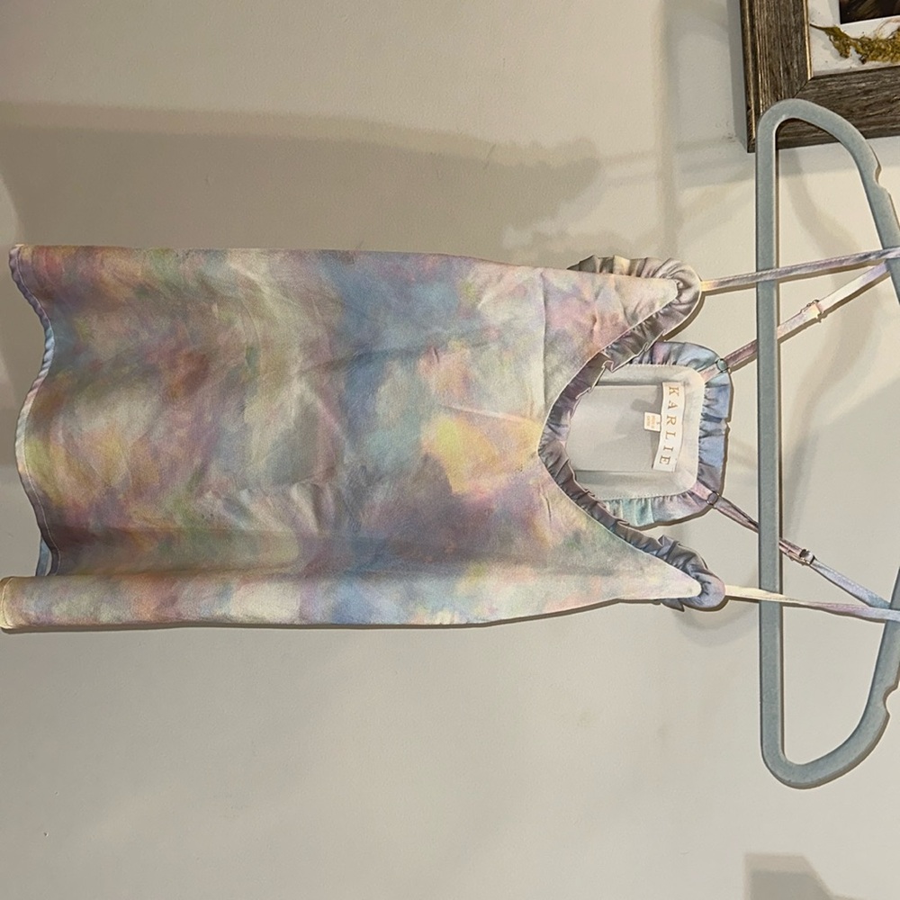 Silk material top